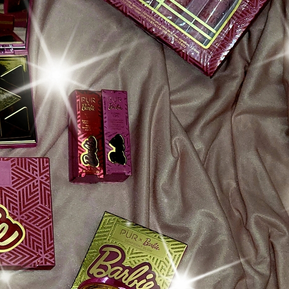 PUR Barbie Collection - Picture 6 of 12